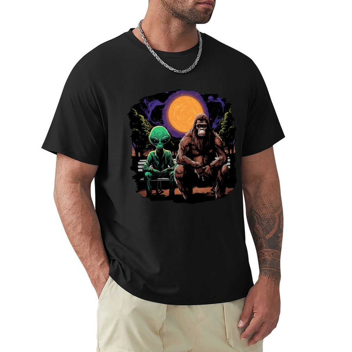 Bigfoot, Sasquatch with Alien, Short Sleeve Cotton T-shirt