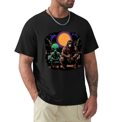 Bigfoot, Sasquatch with Alien, Short Sleeve Cotton T-shirt