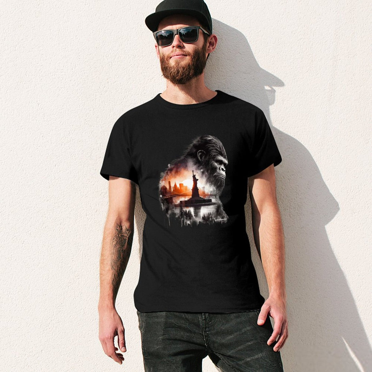 Bigfoot, Sasquatch, Statue of Liberty, Short Sleeve Cotton T-shirt