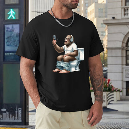 Sasquatch, Bigfoot on Toilet -Short Sleeve Cotton T-shirt Men