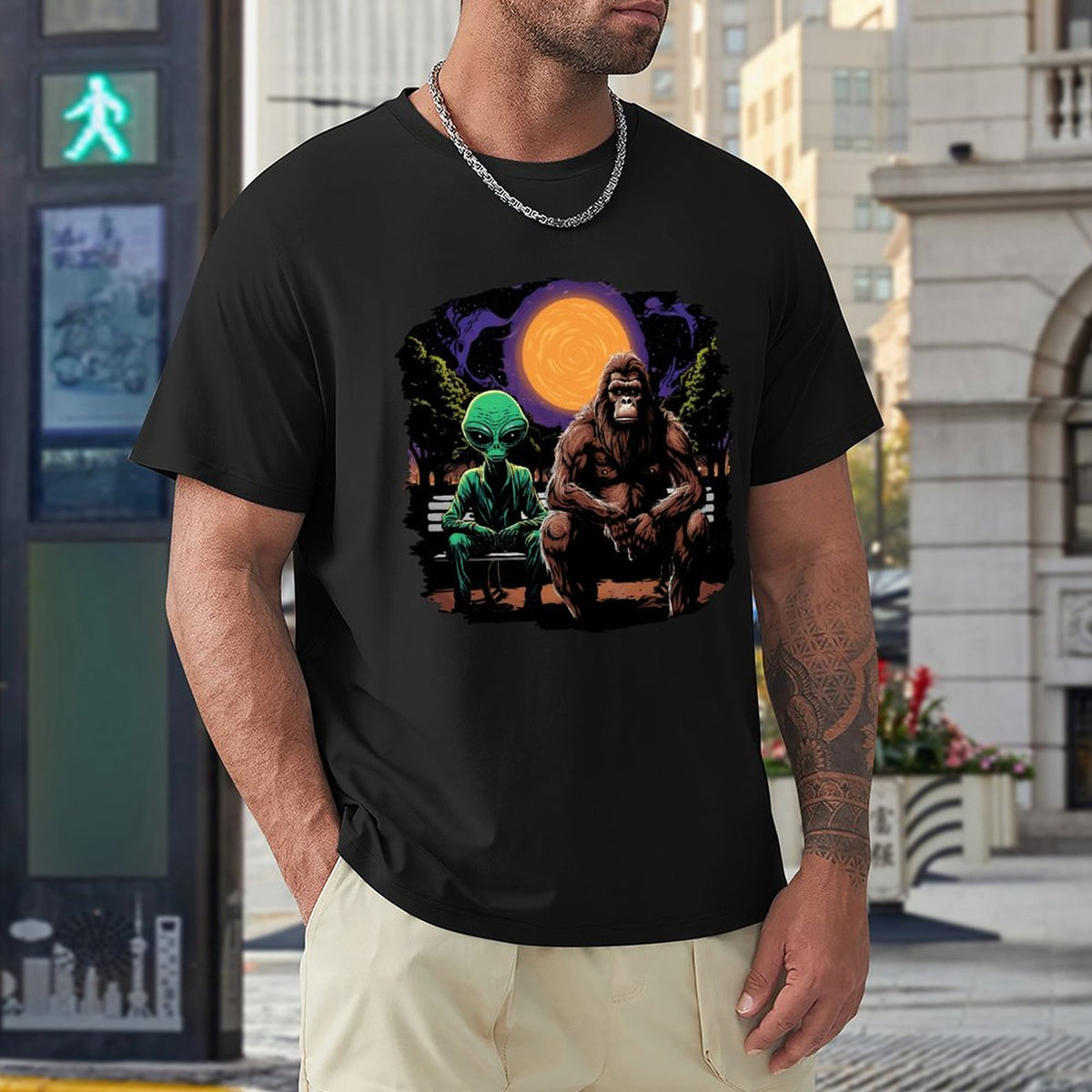 Bigfoot, Sasquatch with Alien, Short Sleeve Cotton T-shirt