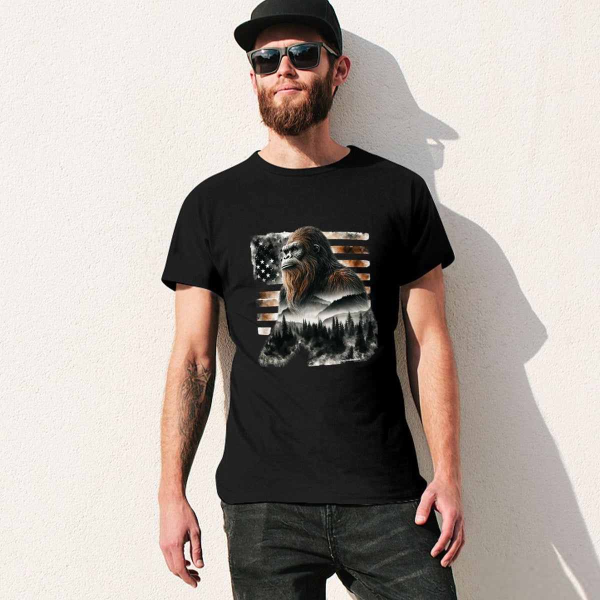 Sasquatch, Bigfoot w flag, Short Sleeve cotton T-shirt
