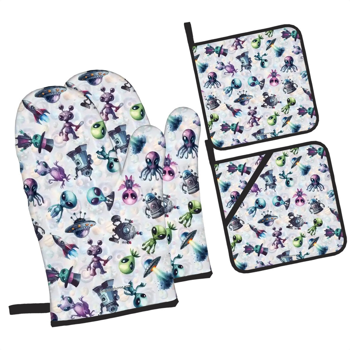 6 Alien Designs, 4 Piece Oven Mitts / Pot Holder Sets