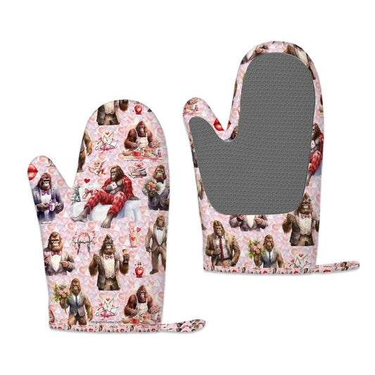 20 Bigfoot, Sasquatch Designs,  Heat Resistant Silicone Oven Mitts Set